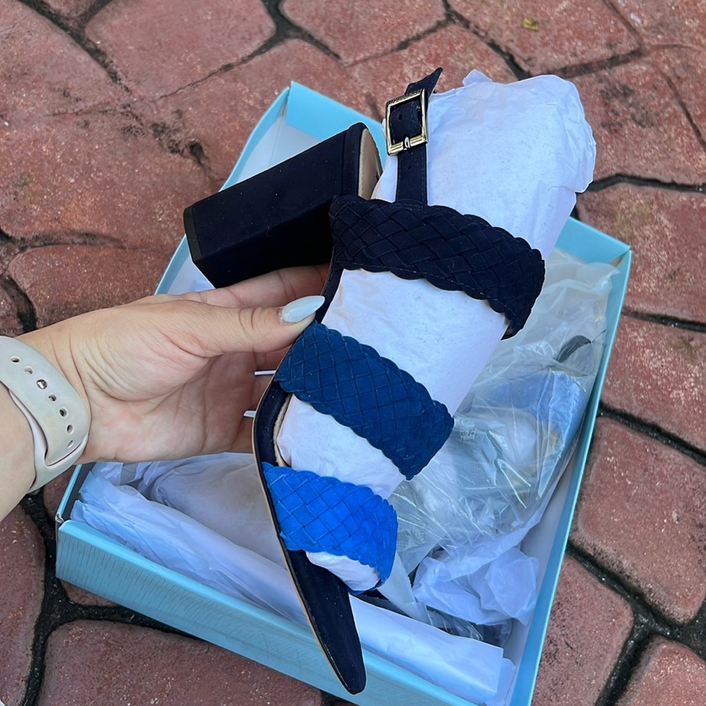 Antonio melani blue sandals NEW